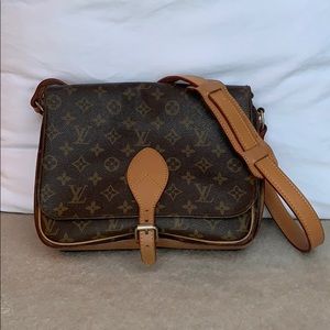 Vintage Louis Vuitton Monogram Shoulder Bag